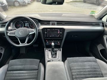 Volkswagen Passat Variant - 9