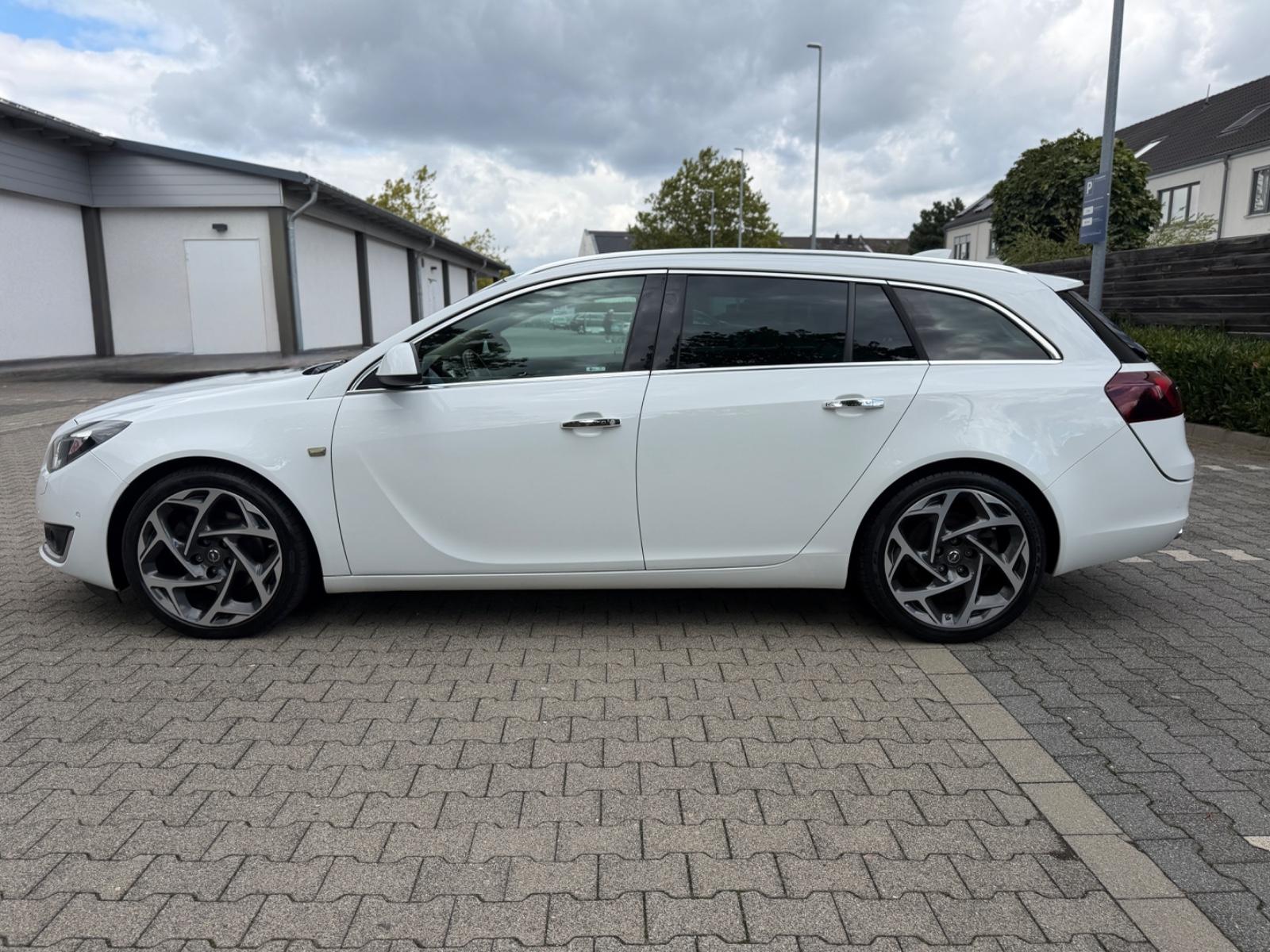 Opel Insignia  Business Innovation 170 PS AHK Leder