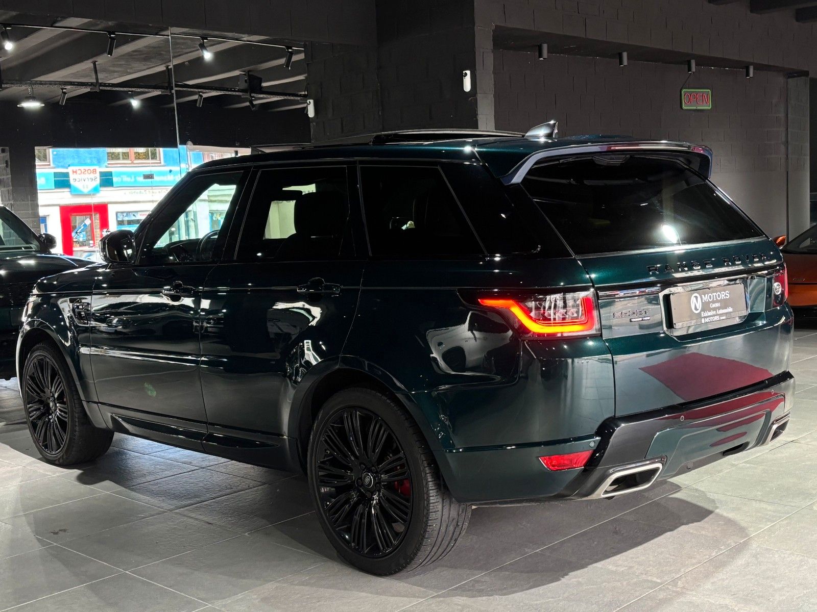 Fahrzeugabbildung Land Rover Range Rover Sport D350 Pano*Meridian*Keyless*Kam