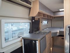 Pössl Summit Shine 600L Elegance-Ausführung MJ25