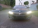 Skoda Superb1.5TSI/3V-M/LED/Kam360,°/S.Park/Pano+Schbd - Skoda Superb: 3t
