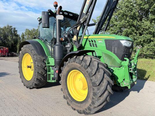 John Deere 6155R