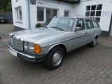 Mercedes-Benz 200 T,  3. Hand, Schiebedach, Schalter, ...... - Mercedes-Benz Gebrauchtwagen von 1985