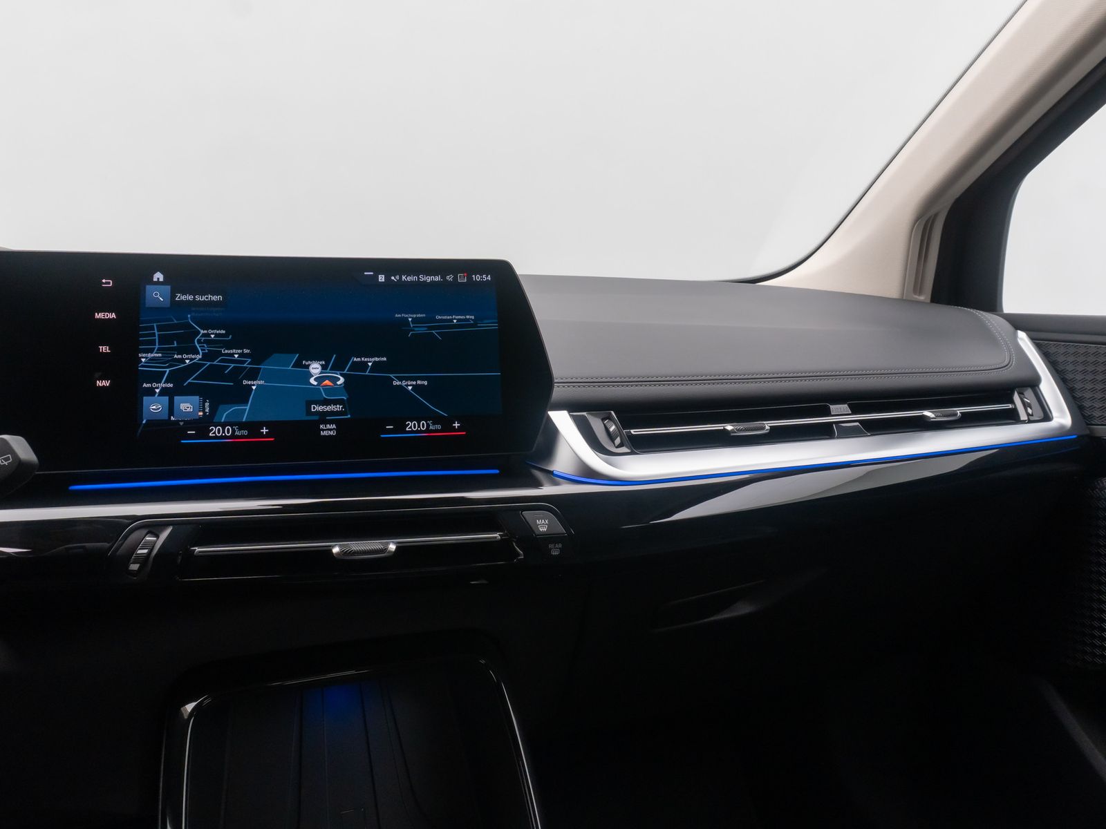 Fahrzeugabbildung BMW 220i Active Tourer Sport HUD 360&deg; AHK DAB Leder