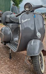 Vespa 150ccm - 150CC