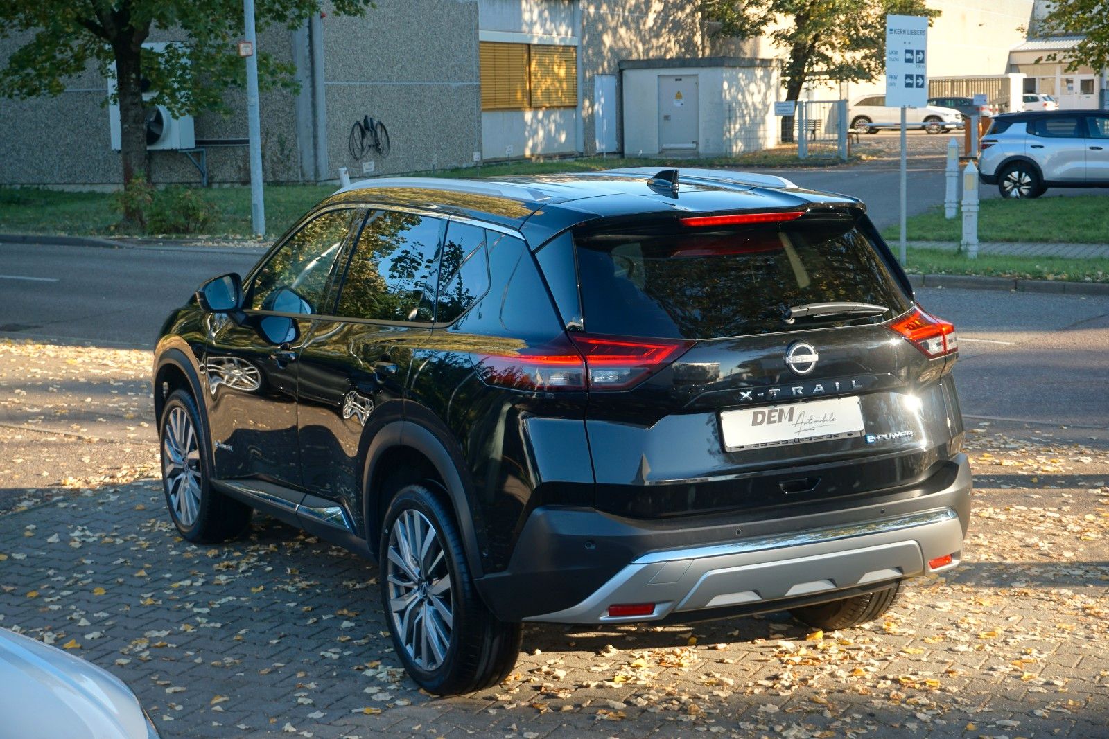 Nissan X-Trail e-Power Tekna / HUD /Bose / 20" / 360° imagem 2