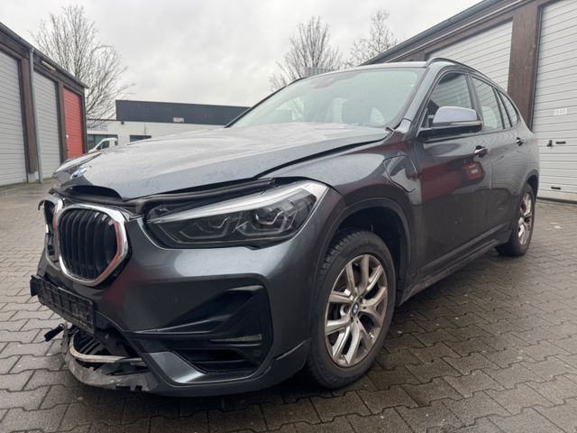 BMW X1 xDrive25e Sport Line Steptronic,NAVI,LEDER