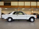 Mercedes-Benz C123 CE 230 - Mercedes-Benz Gebrauchtwagen von 1981