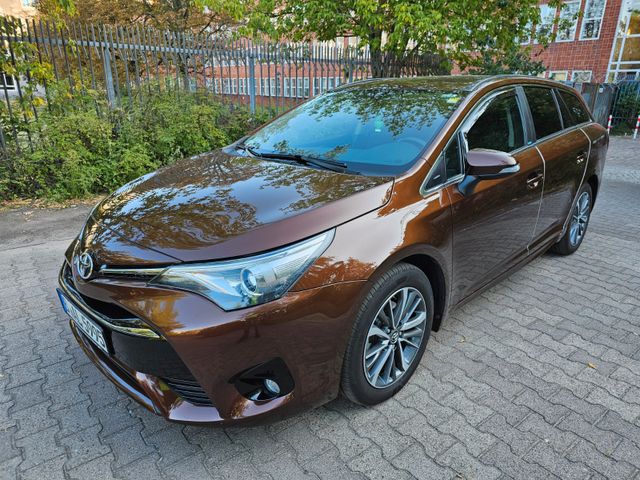 Toyota Avensis 1.8 Touring Sports Edition-S Automatik
