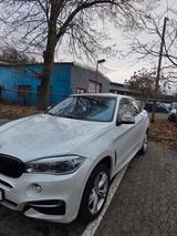 BMW X6 M50 M50d - - weiße BMW X6 M50