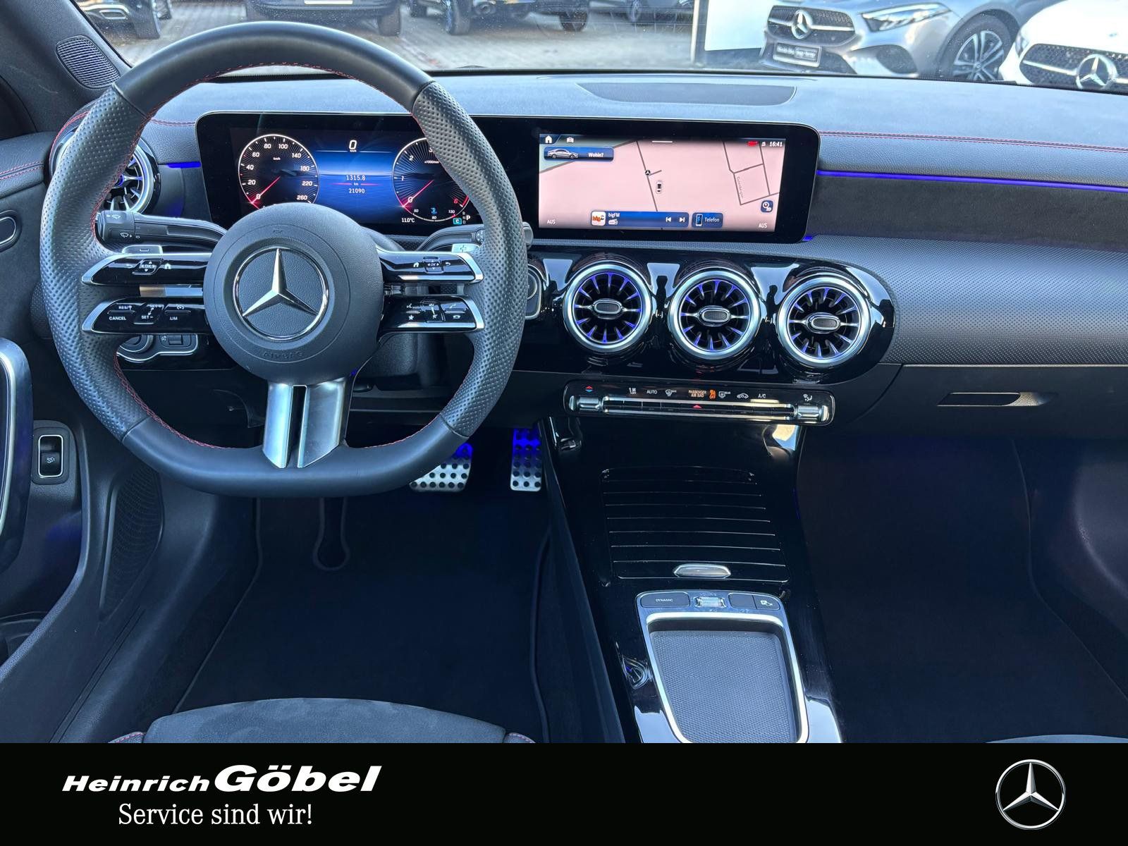 Fahrzeugabbildung Mercedes-Benz CLA 220 d AMG LED WP KLG-KP VZA KAM ABL SHA