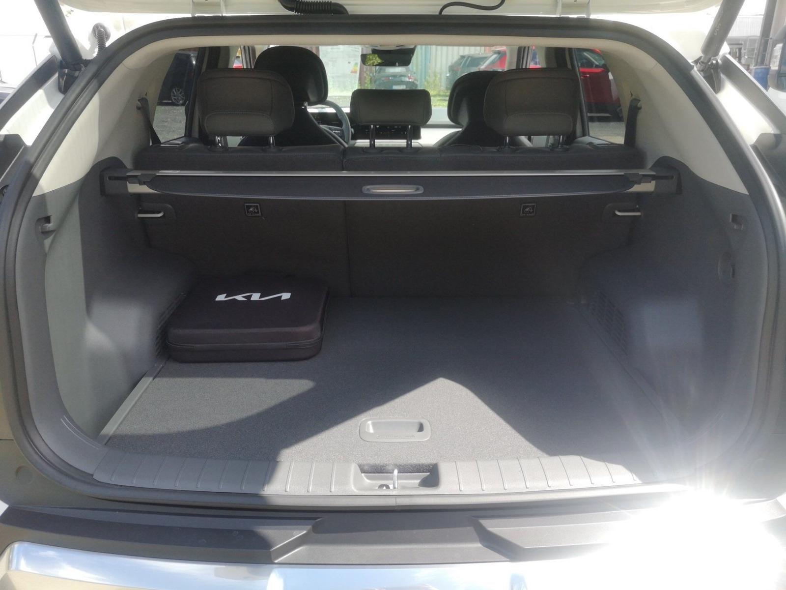 Kia EV3 81 kW/h Earth ACC KeyLess LED Navi PDC LM