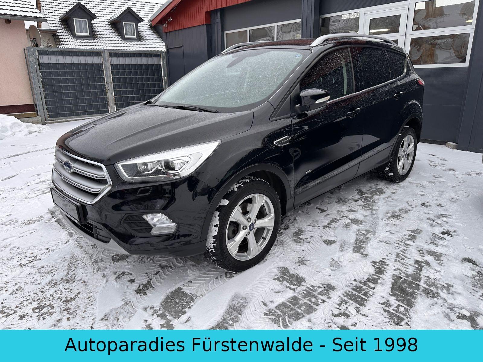 Ford Kuga Titanium 2.0TDCi 4WD Automatik AHK Navi