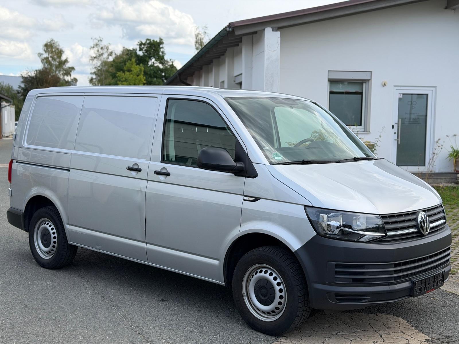 VOLKSWAGEN T6 TRANSPORTER 2.0 TDI 102CH - BVM - 3 PLACES - 1ERE MAIN - HISTORIQUE ENTRETIEN COMPLET