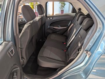 Ford EcoSport Cool & Connect