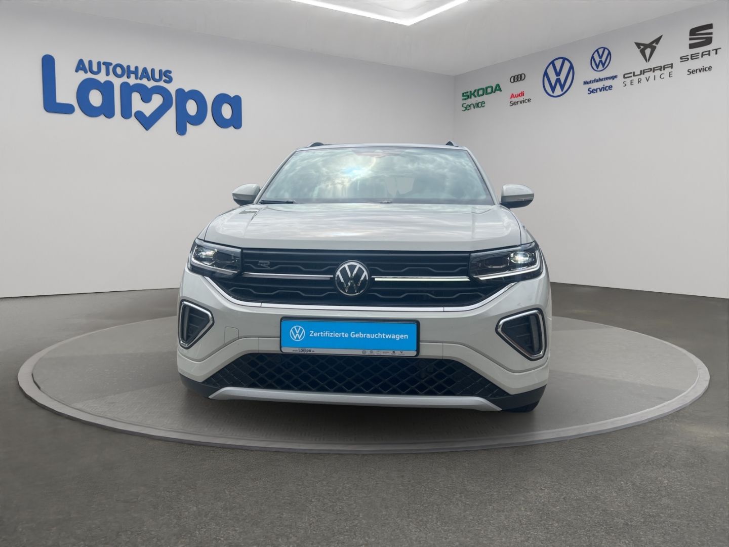 Volkswagen T-Cross R-Line 1.0 TSI DSG AHK NAVI RFK foto 2