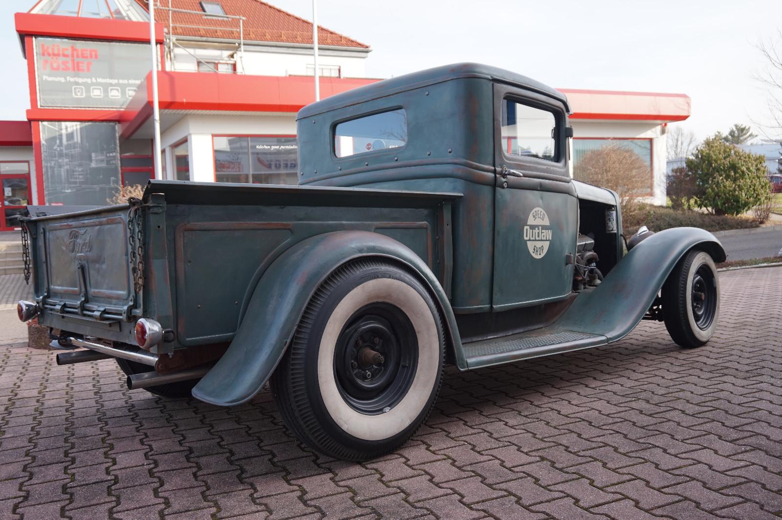 Ford Pickup 1932 V8 "Ford Outlaw Speed Shop" Hot Rod