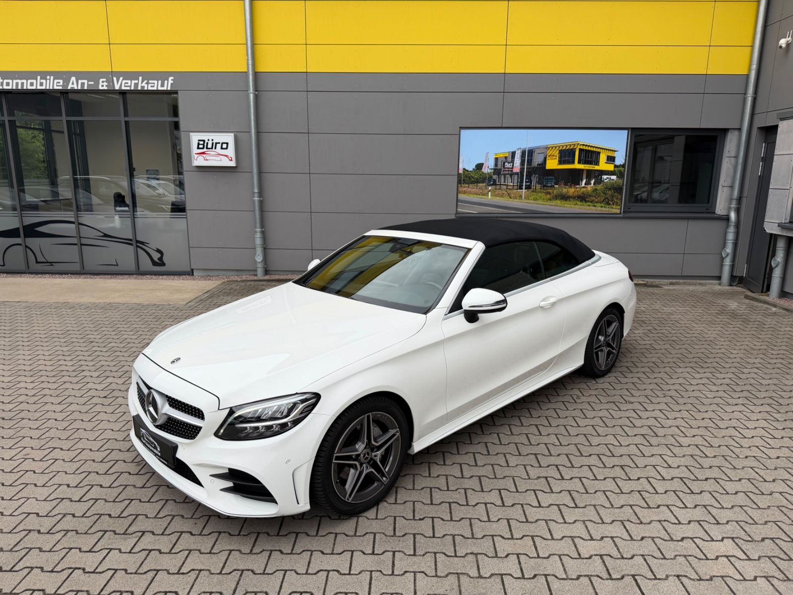 MERCEDES-BENZ C 180/AMG LINE/CABRIO/LEDER/BURMESTER/LED