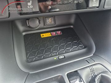 Toyota RAV 4 - 11