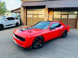 Dodge 6.2 V8*HELLCAT*VOLL*SERVICE NEU*2 JAHRE GARANTIE - Dodge Challenger: Orange