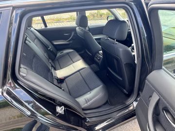 BMW 325 - 12
