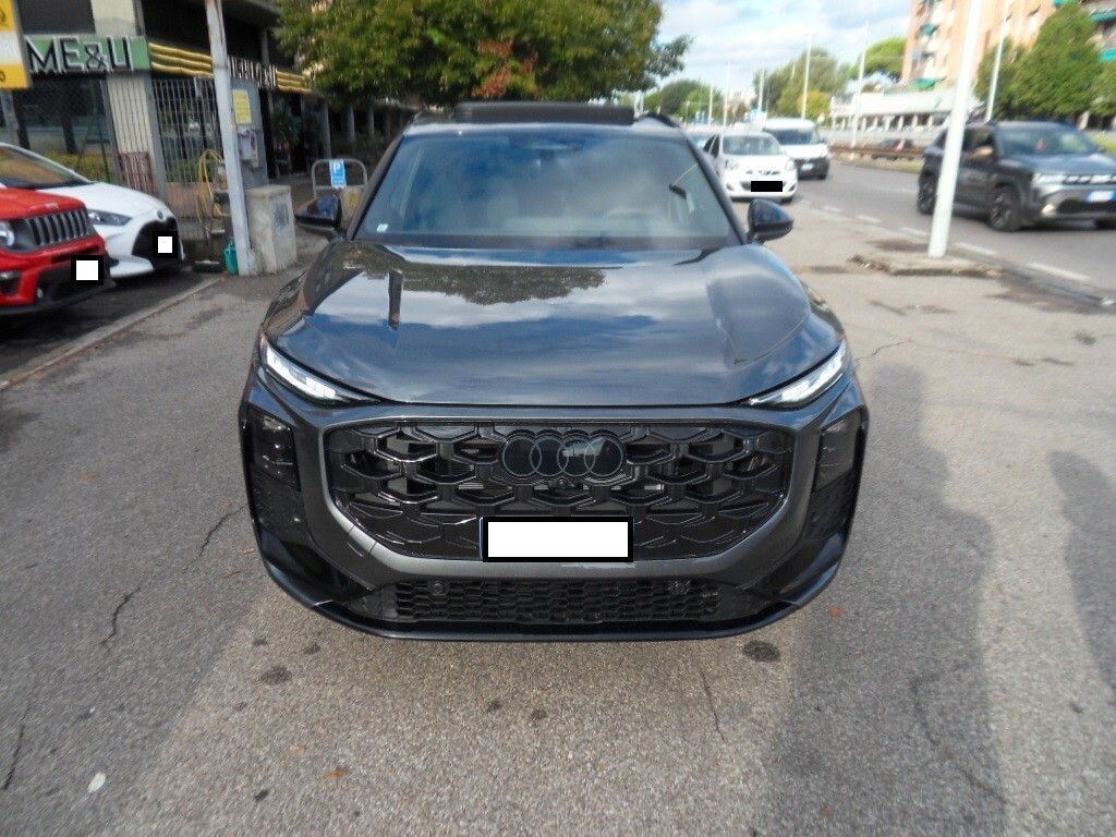 Image of Audi Q3