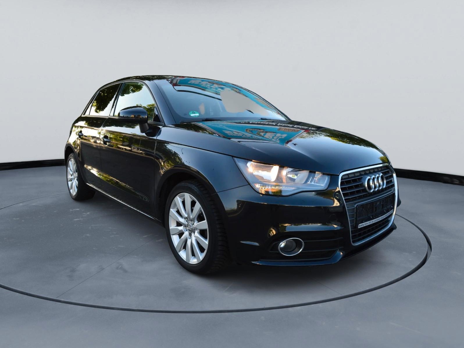 Audi A1 Sportback 1,6 TDI  attraction DSG Automatik