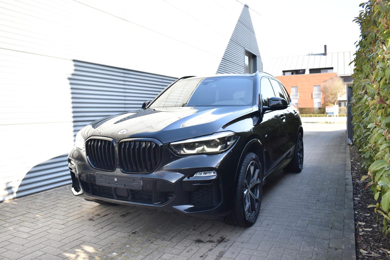 BMW 30d, M-SPORT, 7 ZITPLAATSEN, PANO, LUCHTVERING,