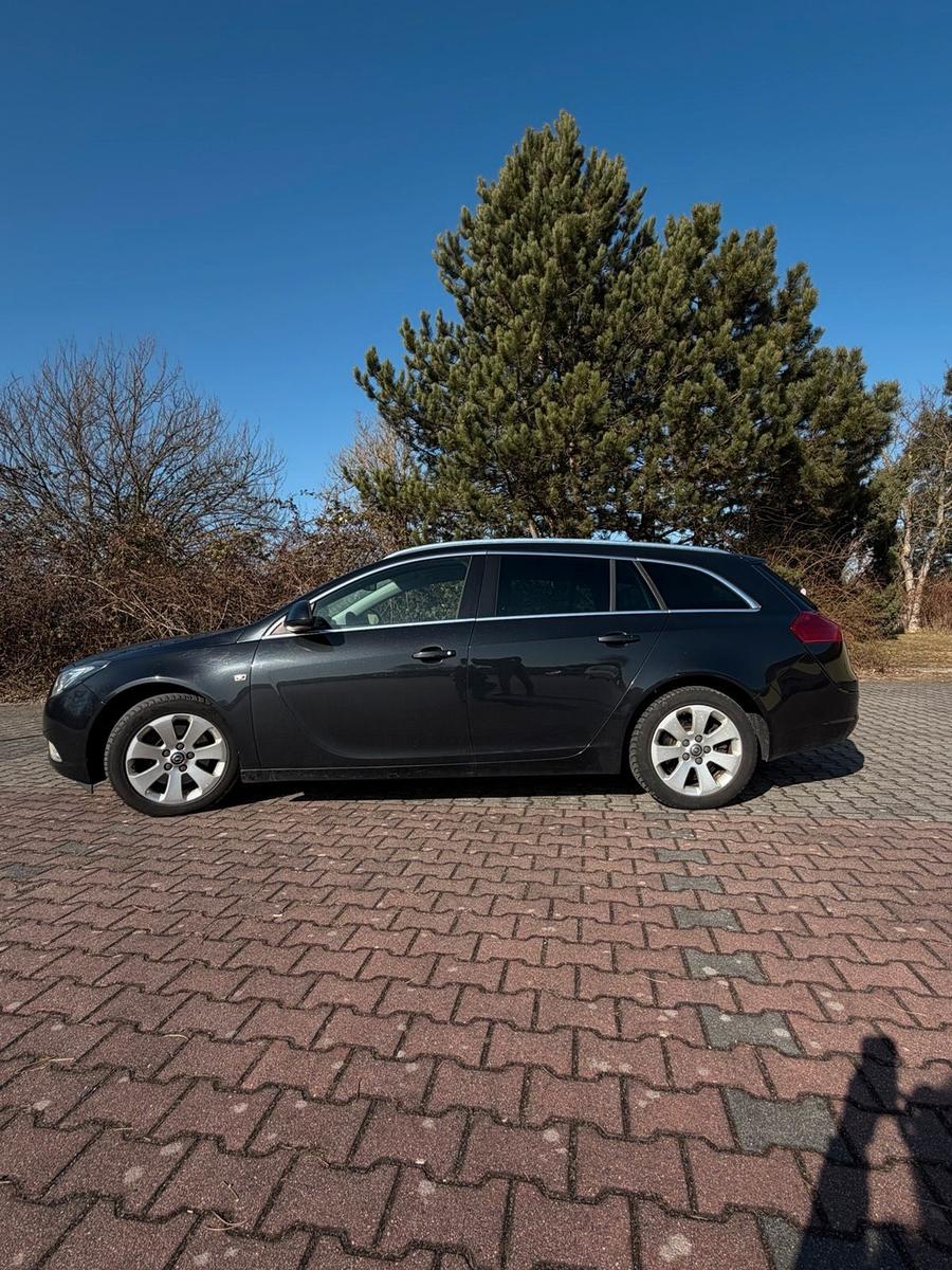 Opel Insignia 2012 — photo 6