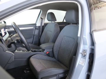 Volkswagen Golf Life 2.0TDI LED NAVIGATION PRO SHZ ACC APP