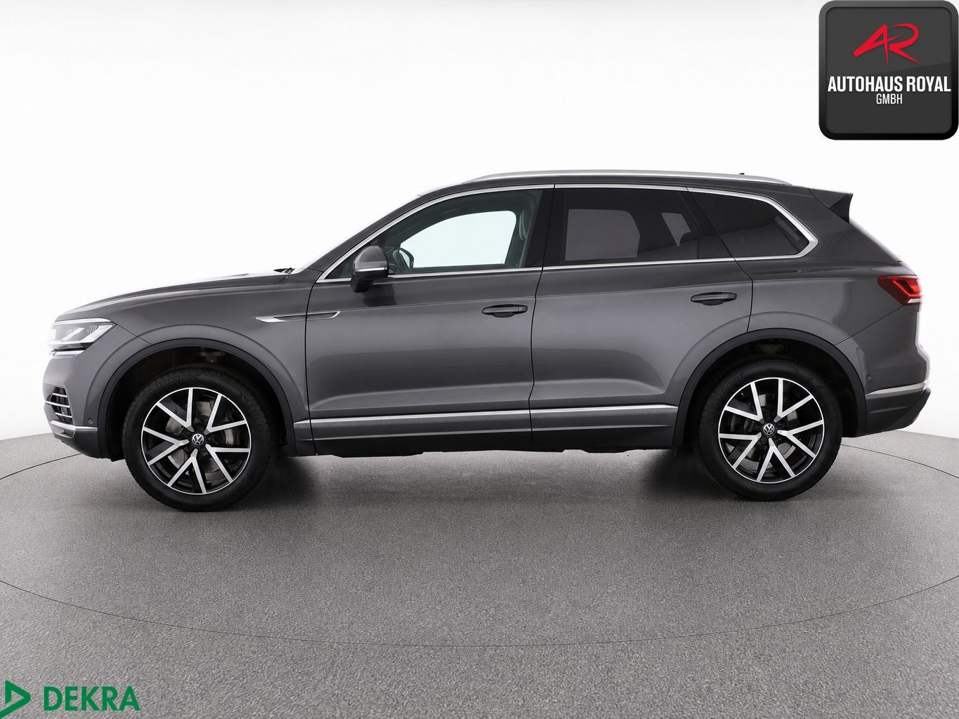 Volkswagen Touareg 3.0 TSI 4M ATMOSPHERE DYNAUDIO,360° HUD foto 2
