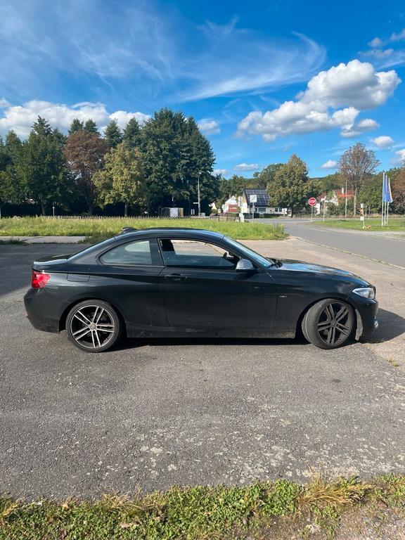 BMW 220