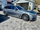 BMW 540d xDrive - M-Paket, 20", AHK, Pano, H&K - silberne BMW 540