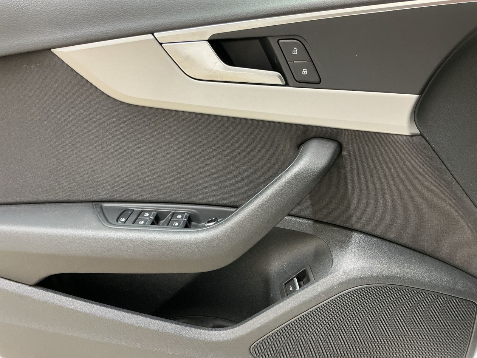 Audi A4 - Bild 15