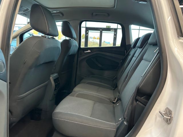 Ford C-Max Titanium *AHK*Klima*Kamera*DAB*Panorama*