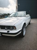 BMW 525i E34 Oldtimer  - BMW 525: E34 525i