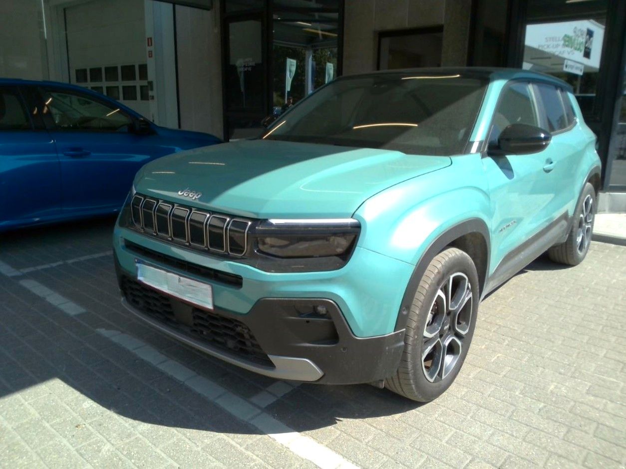Jeep Avenger SUMMIT 54kWh/115KW BEV 155 PANO imagem 2
