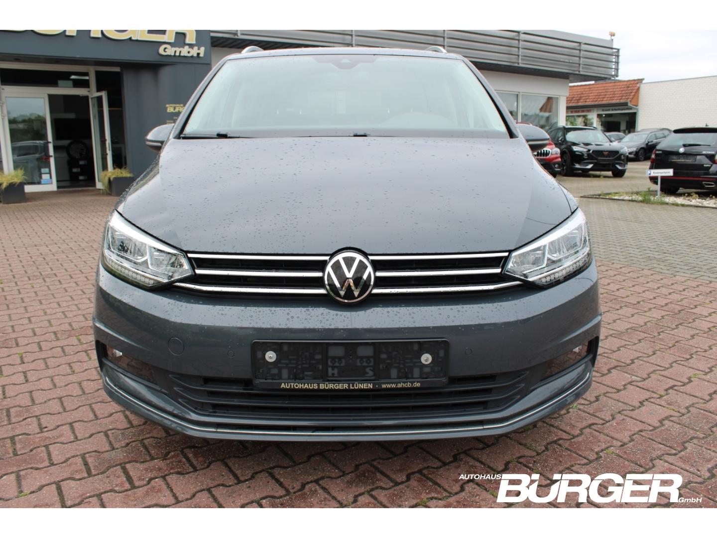 Volkswagen Touran Highline  EU6d AHK-klappbar Massagesitze 