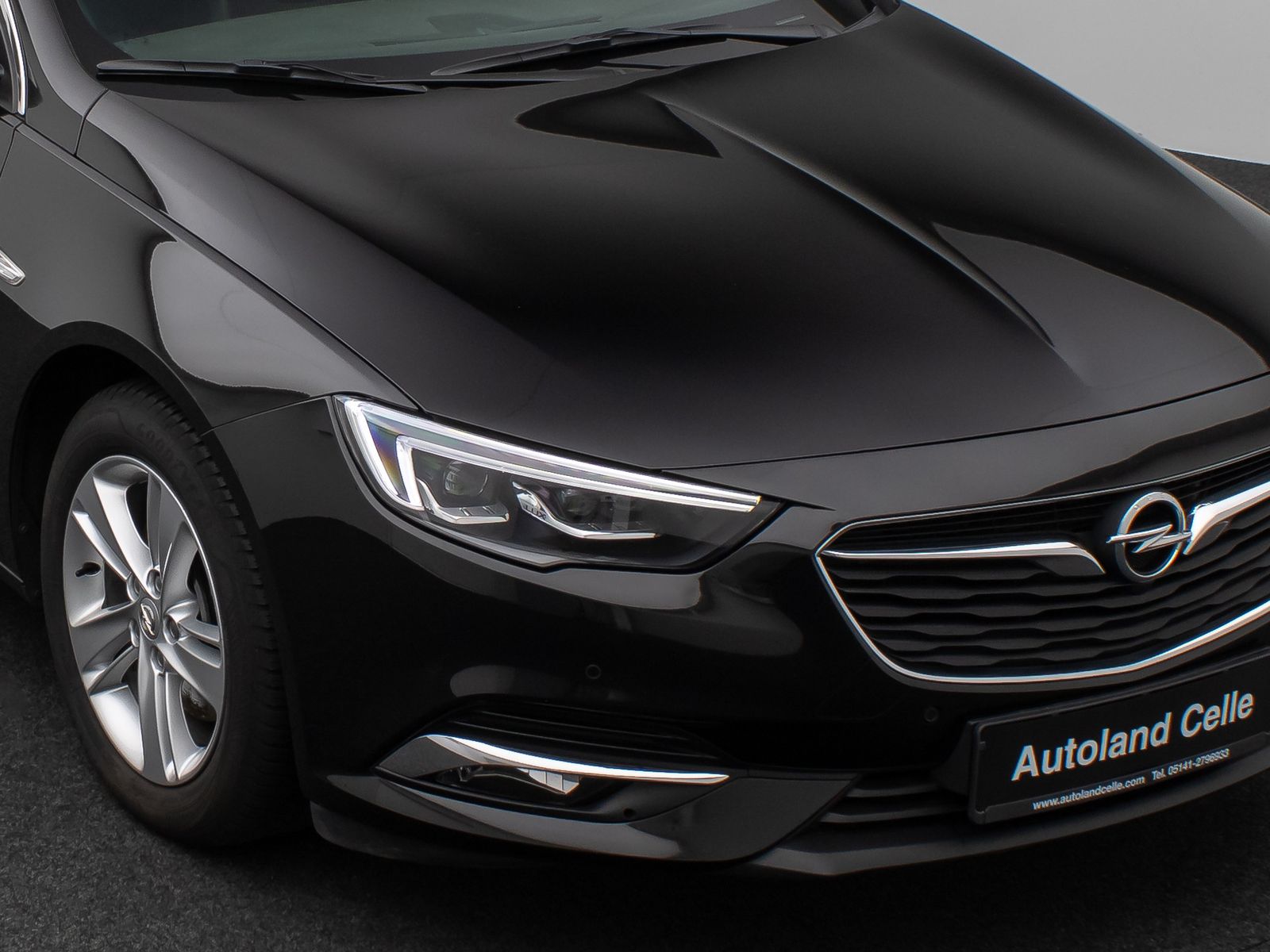 Fahrzeugabbildung Opel Insignia B Sports Tourer Innovation Pano Kamera