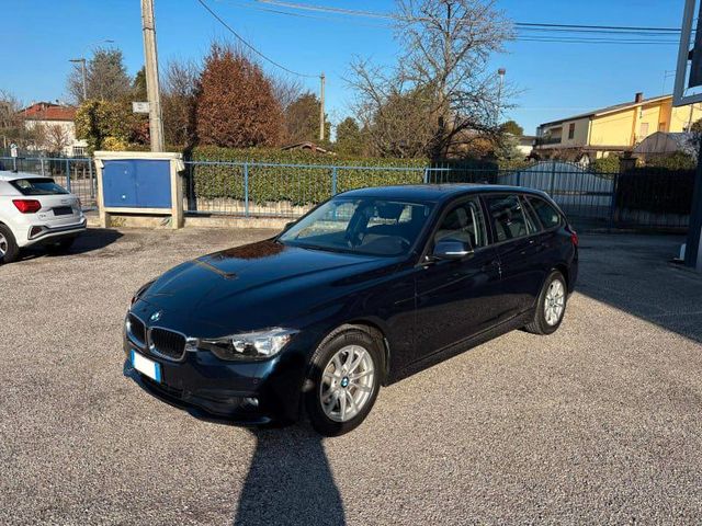 BMW 318D TOURING BUSINESS ADVANTAGE AU