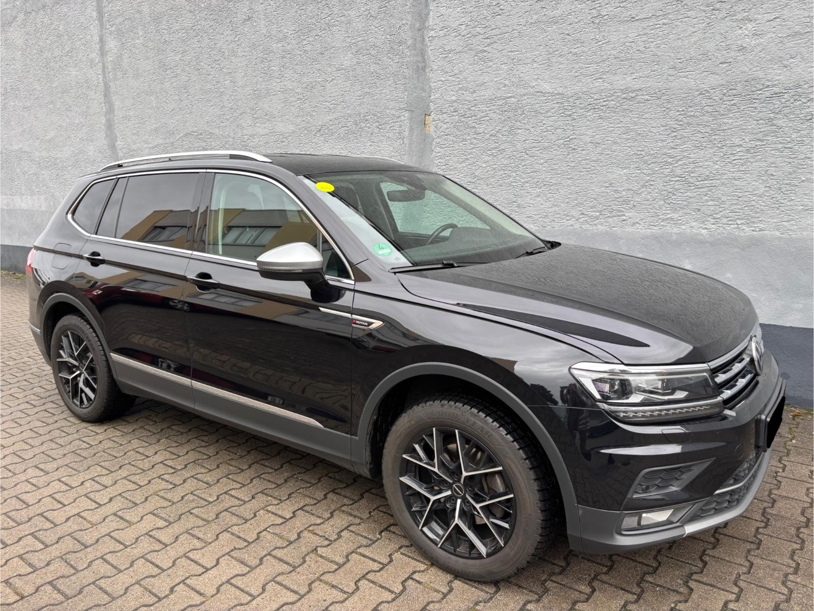 Volkswagen Tiguan Allspace Highline 4Motion/7 Sitze/AHK/