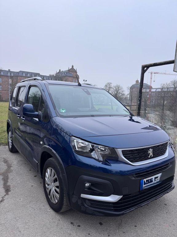 Image of Peugeot Rifter