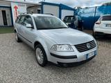 Volkswagen Passat 1.9 TDI/101 CV cat Var. C.line - Volkswagen Passat aus 2002: Kombi