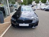 BMW 520 Baureihe 5 Touring 520 i M Sport AHK,HUD,RFK - BMW Vorführfahrzeuge