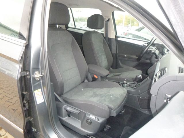 Fahrzeugabbildung Volkswagen Tiguan 2,0 TDI 4Motion >AUT/NAV/KAM/SHZ/ACC<