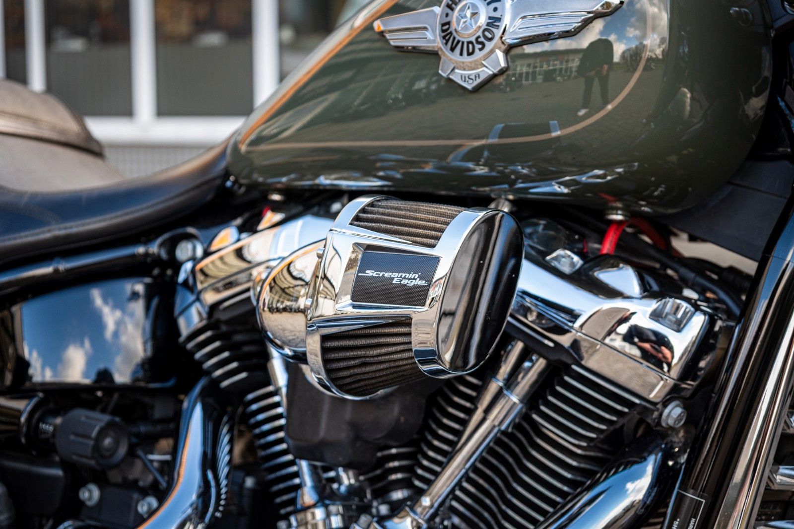Fahrzeugabbildung Harley-Davidson FLFBS Fat Boy Softail 114 - Jekill & Hyde -
