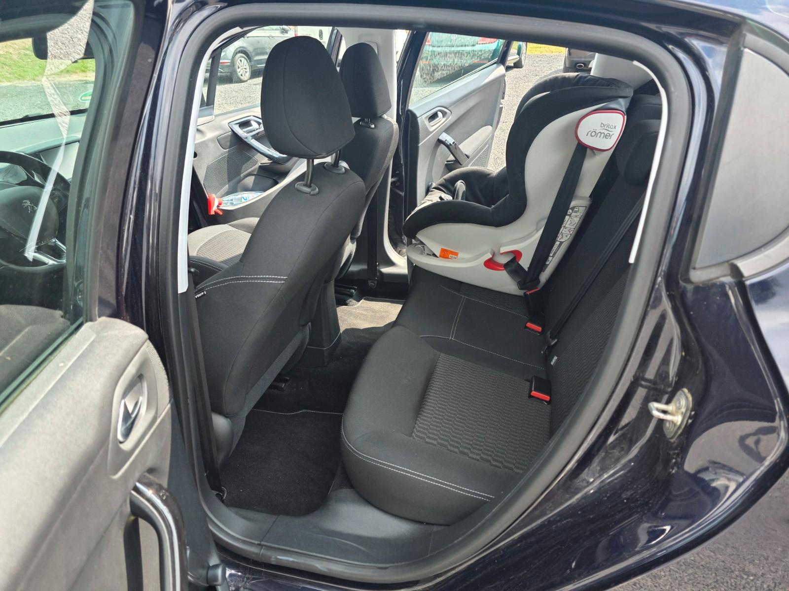 Peugeot 208 Active