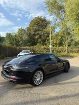 Porsche Panamera 4 approved Garantie bis 2028 - gebrauchte Porsche Panamera aus dem Jahr 2022