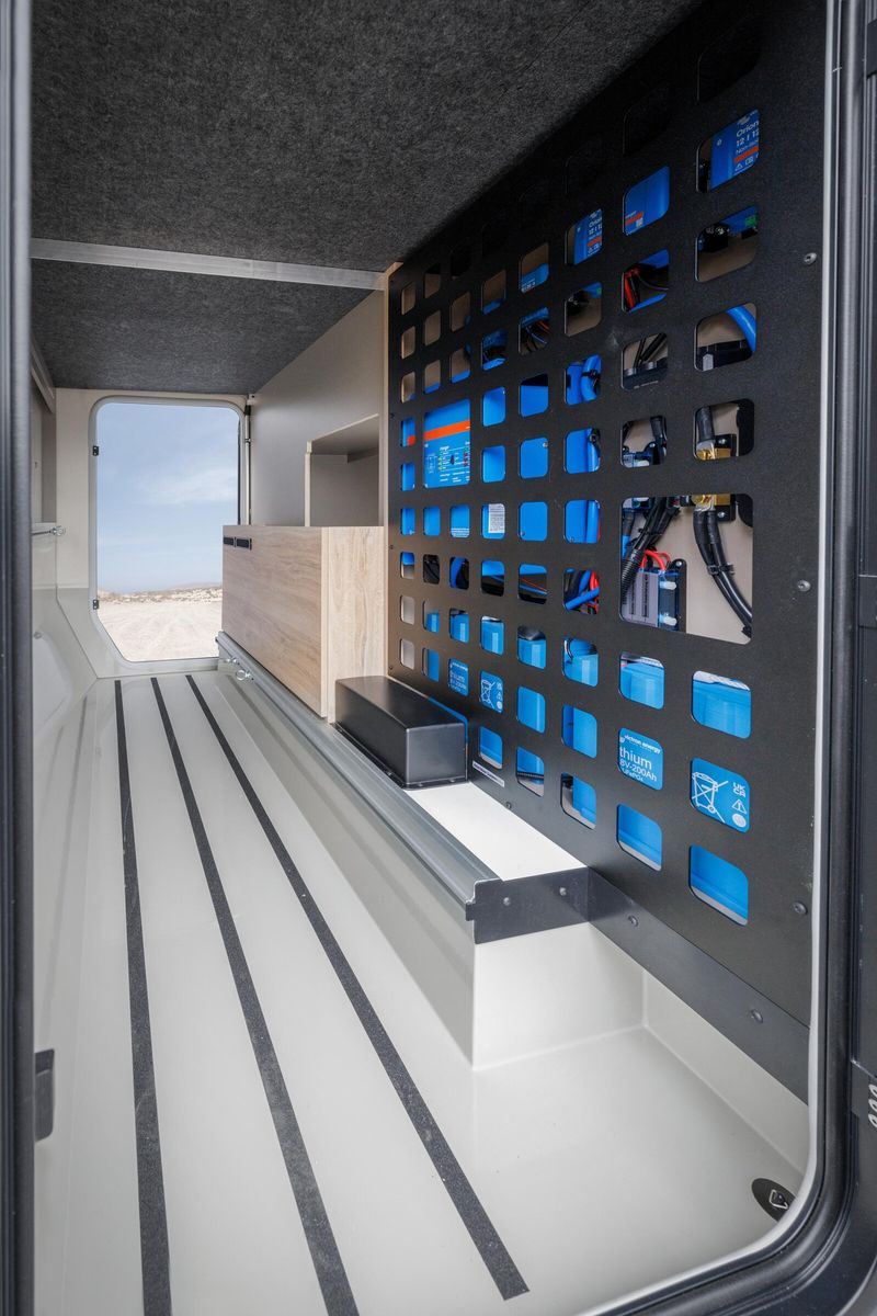 Fahrzeugabbildung Eura Mobil Xtura XT 656 HB Dachzelt, Allrad 4x4, Solar, RFK