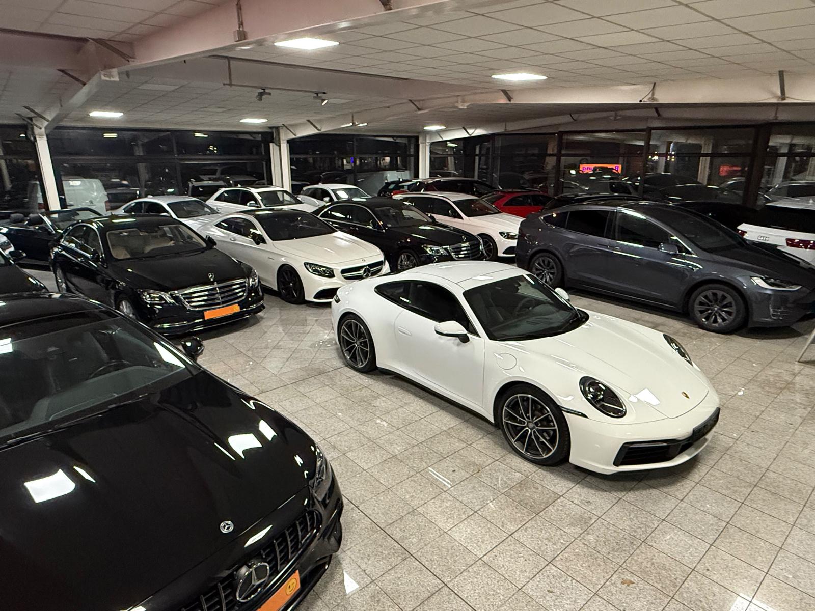 showroom-image-main